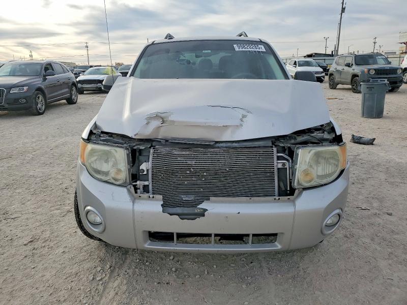 Photo 5 from auction – 2010 FORD ESCAPE XLT with VIN 1FMCU0DG2AKA94411