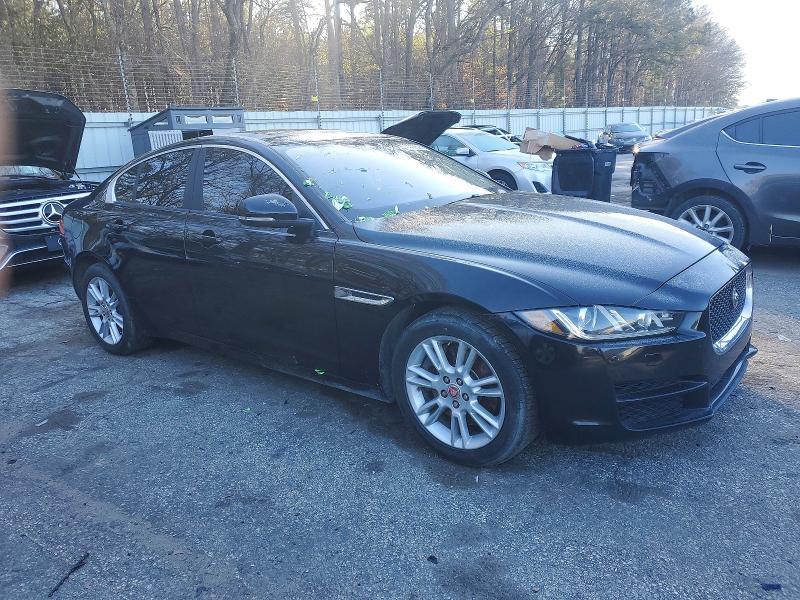 Photo 4 from auction – 2018 JAGUAR XE PREMIUM with VIN SAJAD4FX7JCP38402