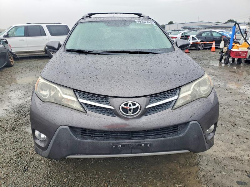 Photo 5 from auction – 2015 TOYOTA RAV4 XLE with VIN 2T3WFREV6FW214738