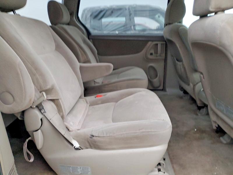 Photo 11 from auction – 2007 TOYOTA SIENNA LE with VIN 5TDBK23C67S007451