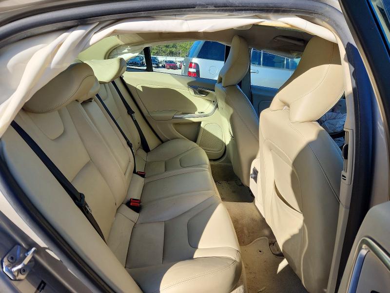 Photo 10 from auction – 2016 VOLVO S60 PREMIE with VIN YV1612TKXG2391280