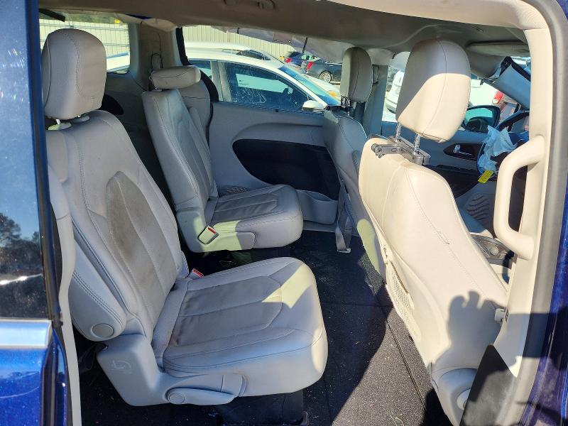 Photo 11 from auction – 2019 CHRYSLER PACIFICA T with VIN 2C4RC1BGXKR667665