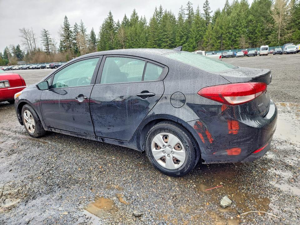 Photo 2 from auction – 2018 KIA FORTE with VIN 3KPFK4A71JE266160