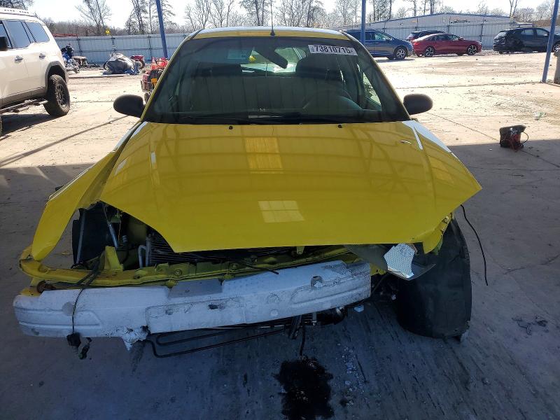 Photo 5 from auction – 2005 FORD FOCUS ZX5 with VIN 3FAFP37N75R114048