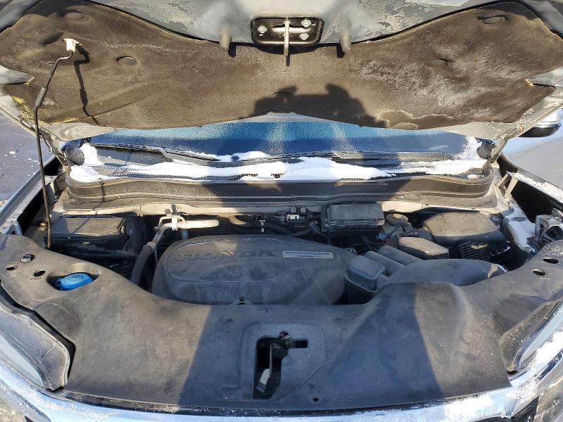 Photo 12 from auction – 2016 HONDA PILOT with VIN 5FNYF6H02GB044036
