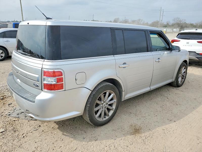 Photo 3 from auction – 2018 FORD FLEX LIMIT with VIN 2FMGK5D8XJBA01092