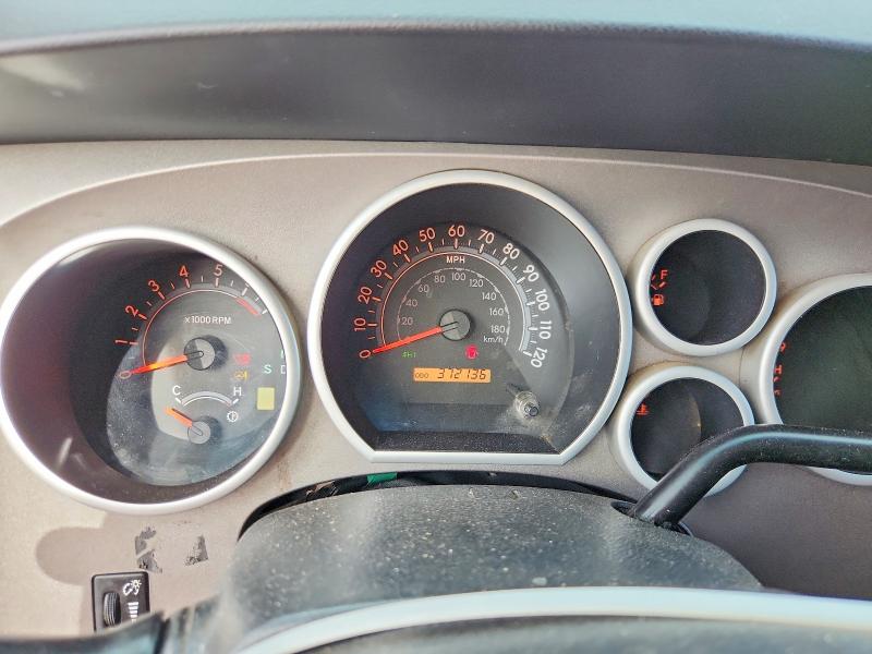 Photo 9 from auction – 2011 TOYOTA TUNDRA with VIN 5TFDM5F1XBX022519