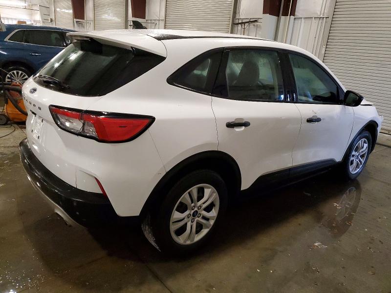 Photo 3 from auction – 2022 FORD ESCAPE S with VIN 1FMCU0F68NUA62335