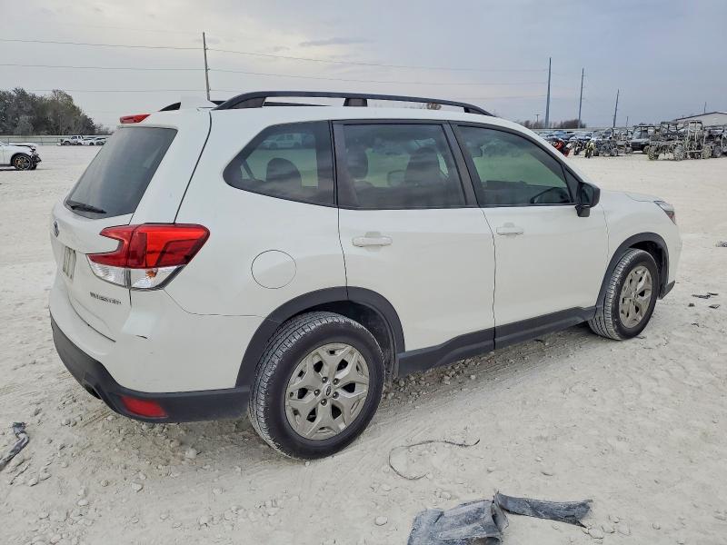 Photo 3 from auction – 2021 SUBARU FORESTER with VIN JF2SKADC9MH442409