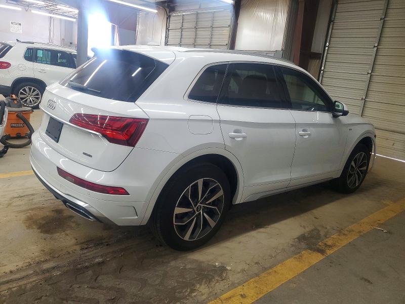 Photo 3 from auction – 2024 AUDI Q5 PREMIUM with VIN WA1EAAFY2R2030246