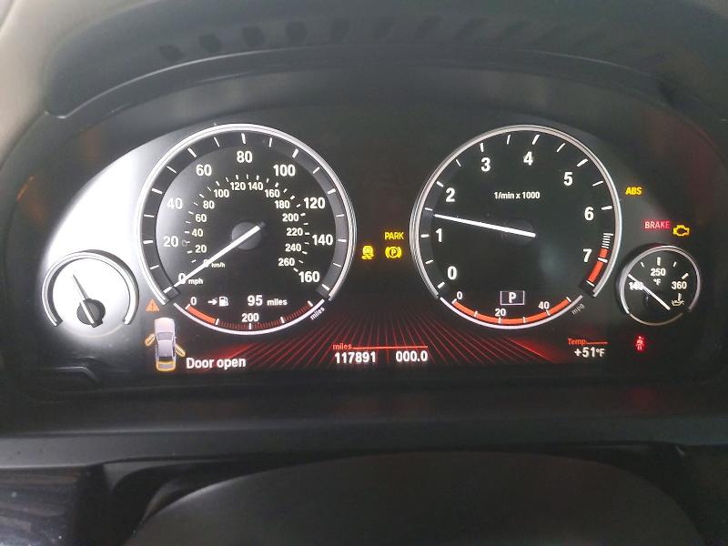 Photo 9 from auction – 2009 BMW 750 with VIN WBAKA83599CY33185