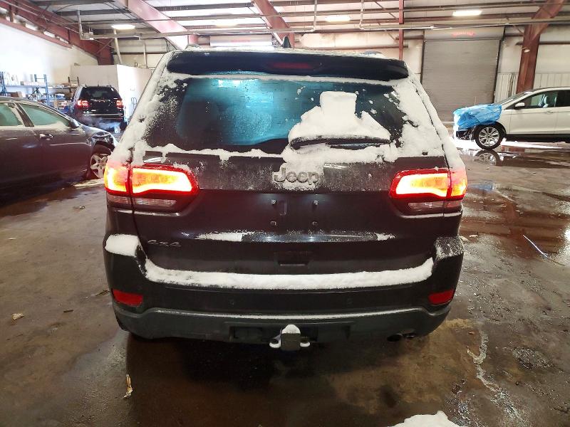 Photo 6 from auction – 2016 JEEP GRAND CHER with VIN 1C4RJFAG1GC338812