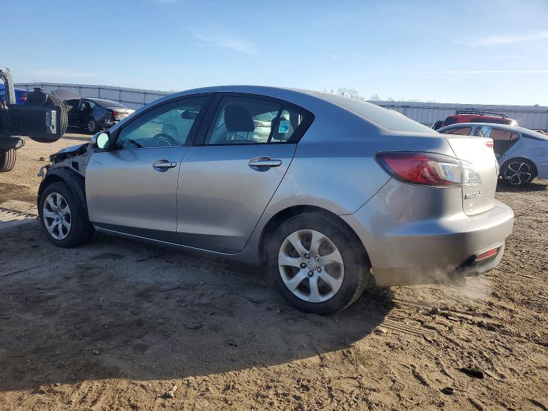 Photo 2 from auction – 2011 MAZDA 3 I with VIN JM1BL1UG8B1495171