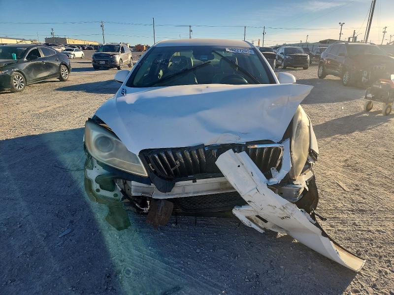 Photo 5 from auction – 2014 BUICK VERANO with VIN 1G4PP5SK2E4129472