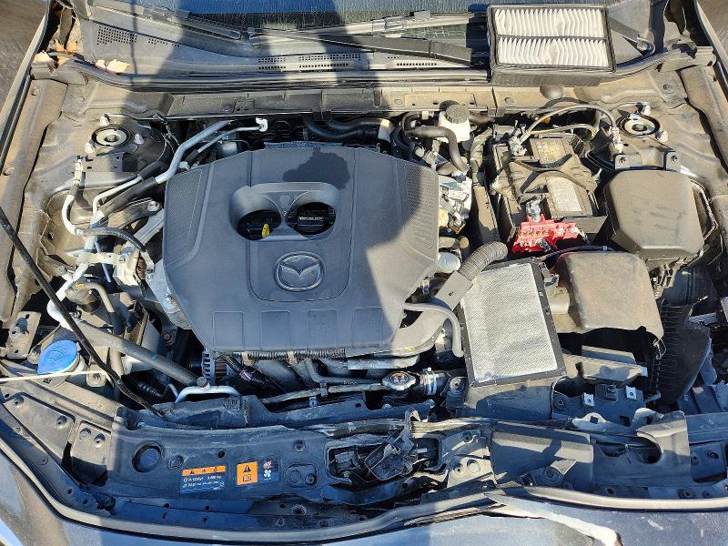 Photo 11 from auction – 2024 MAZDA 3 with VIN 3MZBPABMXRM407499