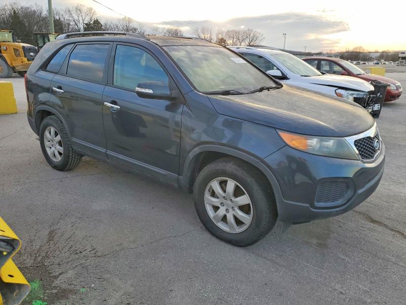 Photo 4 from auction – 2011 KIA SORENTO BA with VIN 5XYKT4A22BG117034