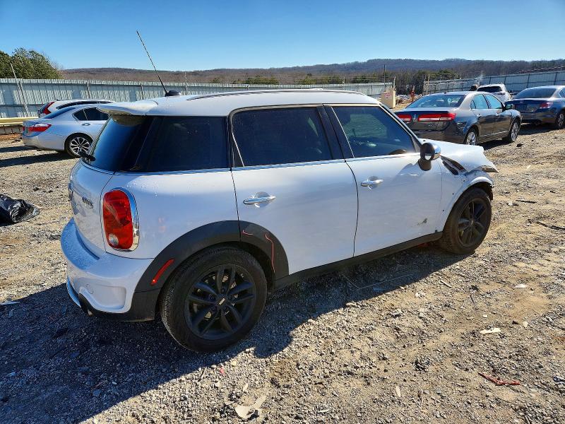 Photo 3 from auction – 2013 MINI COOPER S C with VIN WMWZC5C5XDWP33708