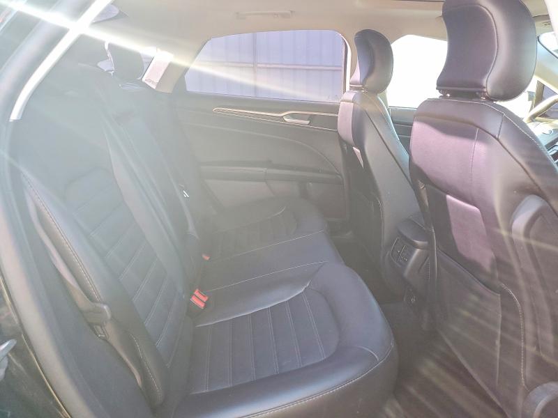Photo 10 from auction – 2016 FORD FUSION SE with VIN 3FA6P0HDXGR249614