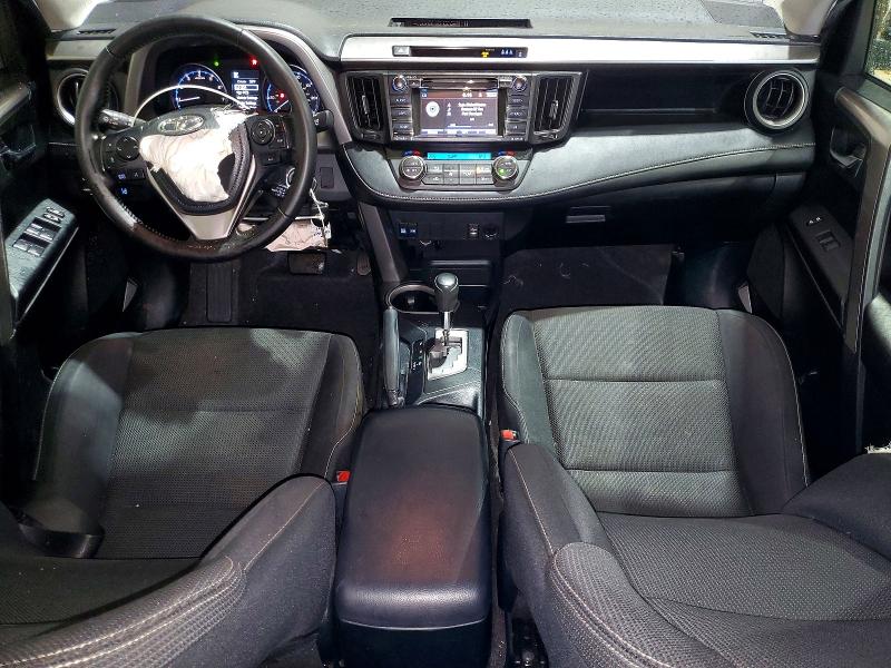 Photo 8 from auction – 2017 TOYOTA RAV4 XLE with VIN JTMWFREV3HJ132273