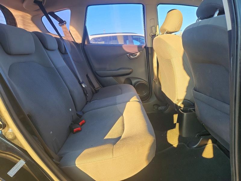 Photo 10 from auction – 2009 HONDA FIT with VIN JHMGE882X9S068052