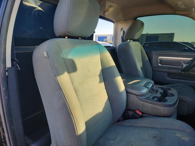 Photo 10 from auction – 2015 RAM 1500 with VIN 3C6JR7AT6FG533056