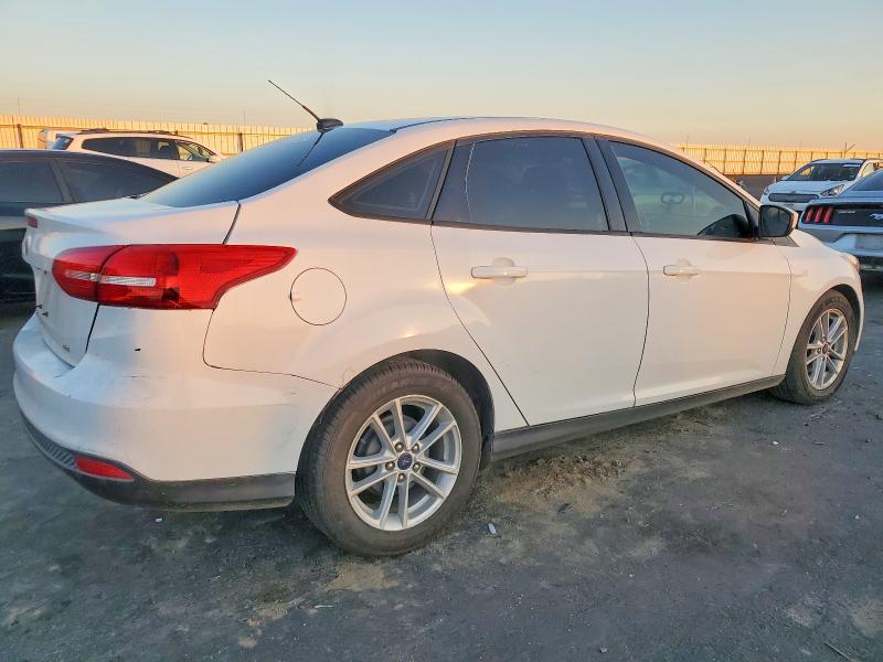 Photo 3 from auction – 2018 FORD FOCUS SE with VIN 1FADP3F28JL273507