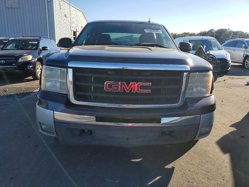 Photo 5 from auction – 2011 GMC SIERRA with VIN 3GTP2VE31BG139447