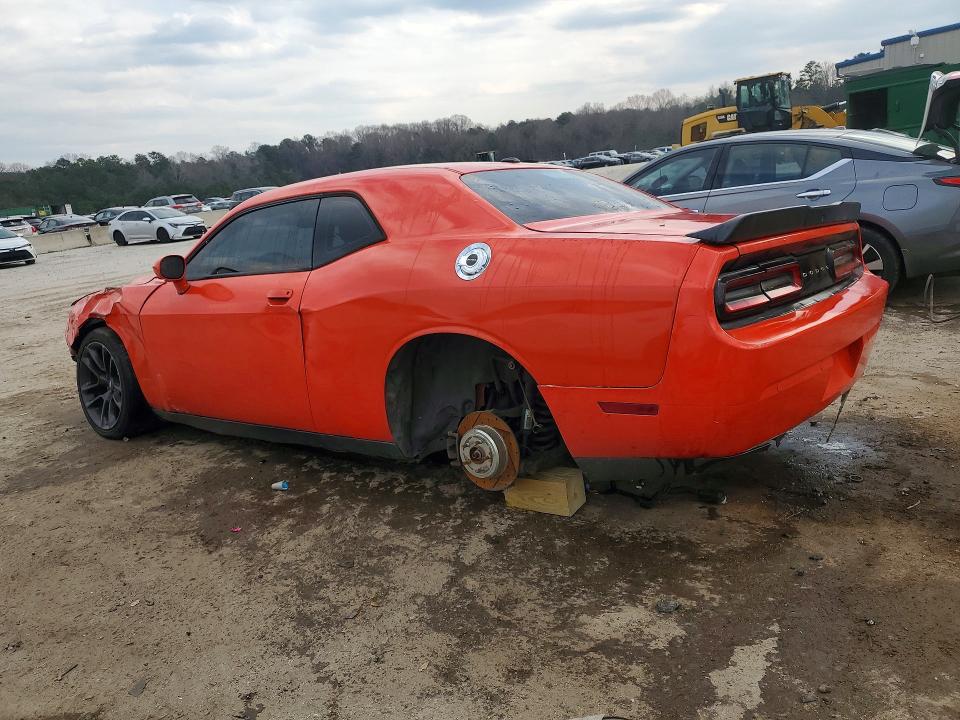 Photo 2 from auction – 2018 DODGE CHALLENGER with VIN 2C3CDZAG8JH321514