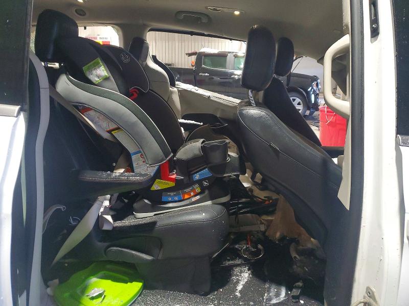 Photo 11 from auction – 2019 CHRYSLER PACIFICA with VIN 2C4RC1BG8KR593257