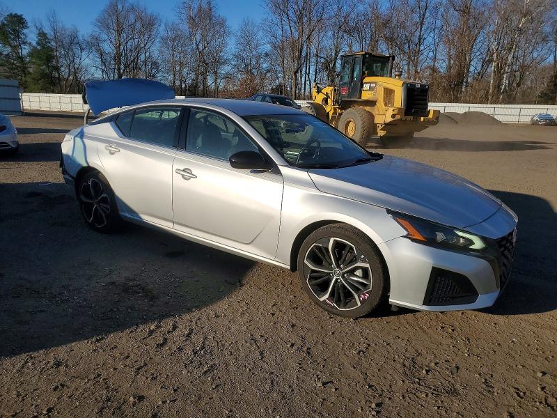 Photo 4 from auction – 2023 NISSAN ALTIMA with VIN 1N4BL4CV3PN382624