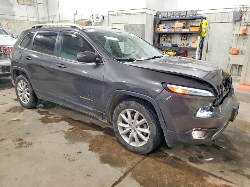 Photo 4 from auction – 2017 JEEP CHEROKEE with VIN 1C4PJMDS9HW583000