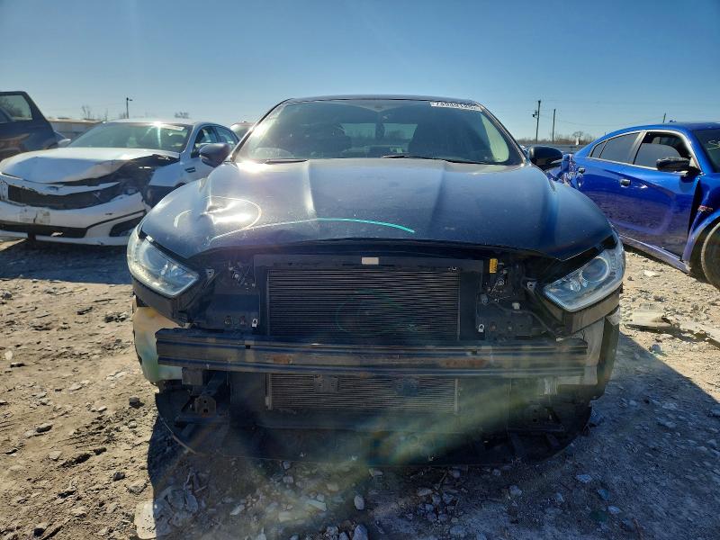 Photo 5 from auction – 2013 FORD FUSION SE with VIN 3FA6P0H75DR316626