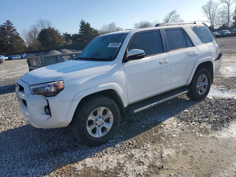 TOYOTA 4RUNNER 2019 with VIN JTEBU5JRXK5719989 - Photo from auction