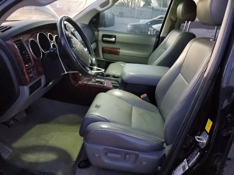 Photo 7 from auction – 2010 TOYOTA SEQUOIA with VIN 5TDJW5G1XAS032838