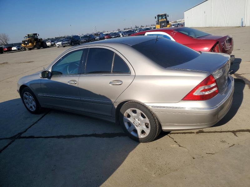 Photo 2 from auction – 2006 MERCEDES-BENZ C 280 with VIN WDBRF54H76A856478
