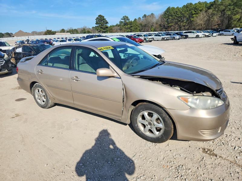 Photo 4 from auction – 2006 TOYOTA CAMRY LE with VIN 4T1BE32K86U742802