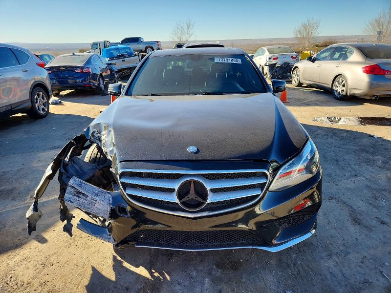 Photo 5 from auction – 2014 MERCEDES-BENZ E 350 with VIN WDDHF5KB3EB073023