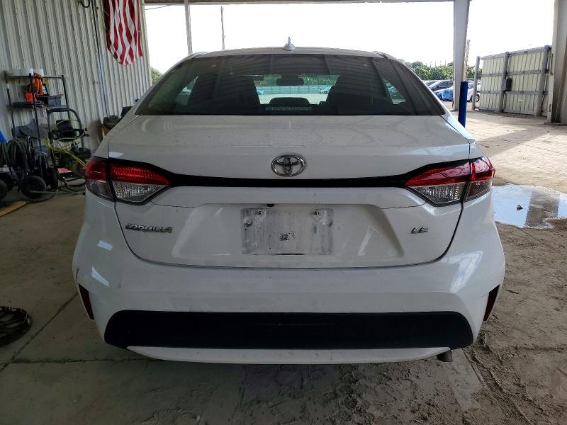Photo 6 from auction – 2022 TOYOTA COROLLA with VIN 5YFEPMAE2NP296381
