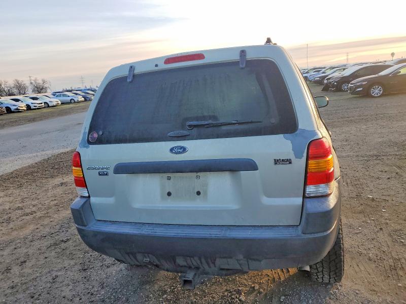 Photo 6 from auction – 2003 FORD ESCAPE XLS with VIN 1FMYU93123KE19052