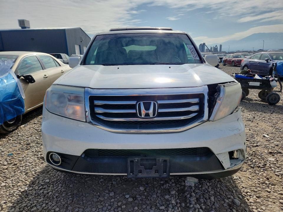 Photo 5 from auction – 2015 HONDA PILOT TOUR with VIN 5FNYF4H94FB052995