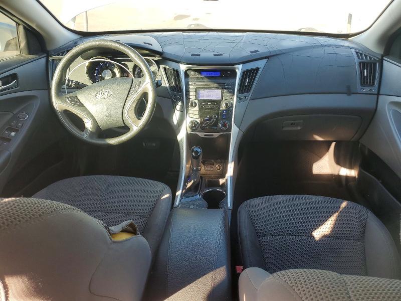 Photo 8 from auction – 2012 HYUNDAI SONATA with VIN 5NPEB4AC4CH348844