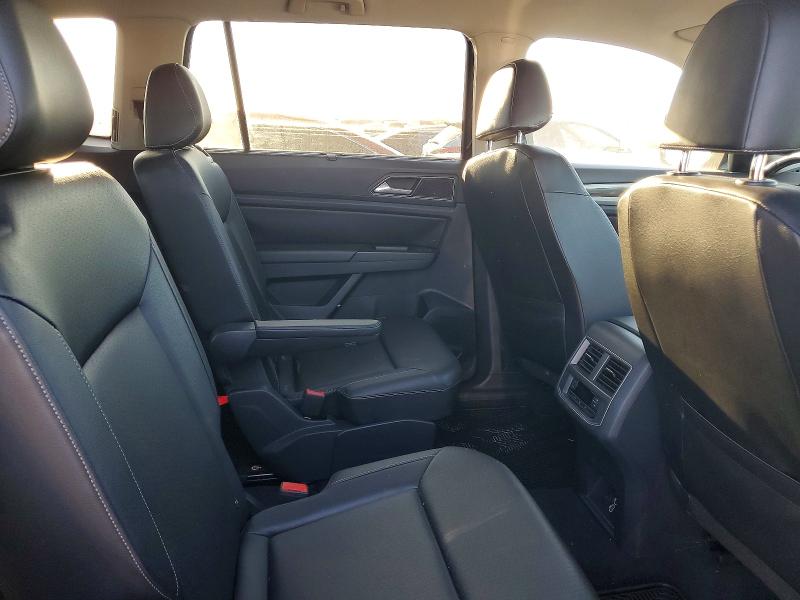 Photo 11 from auction – 2019 VOLKSWAGEN ATLAS SE with VIN 1V2YR2CA5KC577387