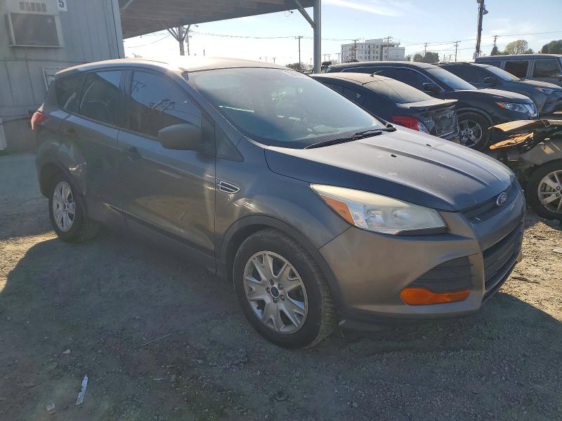 Photo 4 from auction – 2013 FORD ESCAPE S with VIN 1FMCU0F78DUC15948
