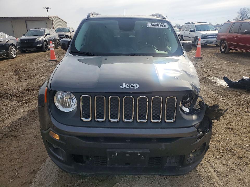 Photo 5 from auction – 2017 JEEP RENEGADE with VIN ZACCJABB1HPG39668