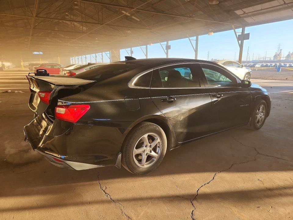 Photo 3 from auction – 2017 CHEVROLET MALIBU with VIN 1G1ZB5ST2HF217475