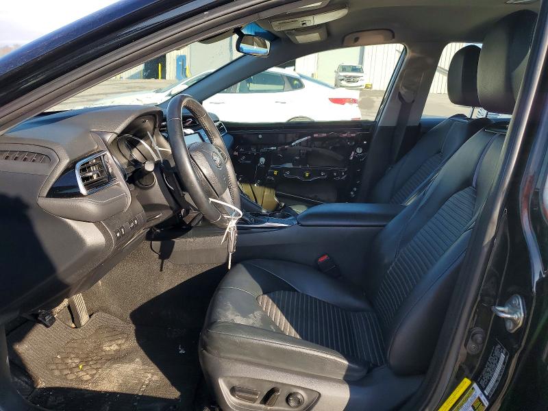 Photo 7 from auction – 2018 TOYOTA CAMRY L with VIN 4T1B11HK7JU644196