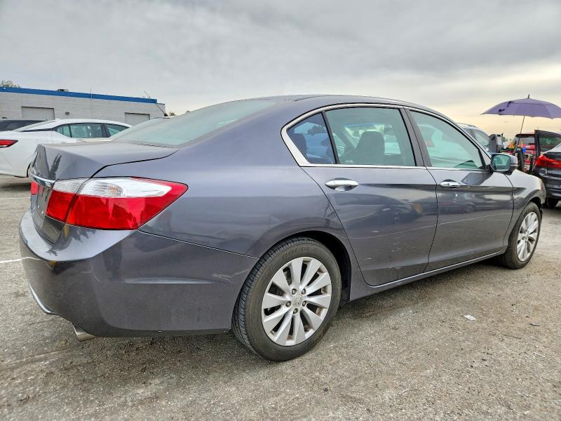 Photo 3 from auction – 2013 HONDA ACCORD EX with VIN 1HGCR2F74DA169183