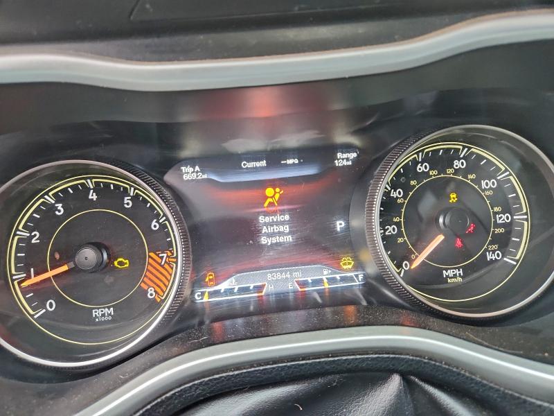 Photo 9 from auction – 2014 JEEP CHEROKEE T with VIN 1C4PJMBS0EW161745