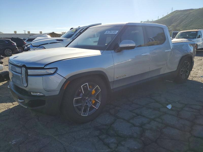 Photo 1 from auction – 2022 RIVIAN R1T with VIN 7FCTGAAL7NN011718