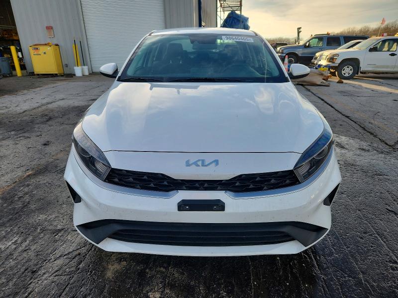 Photo 5 from auction – 2023 KIA FORTE LX with VIN 3KPF24AD0PE505972